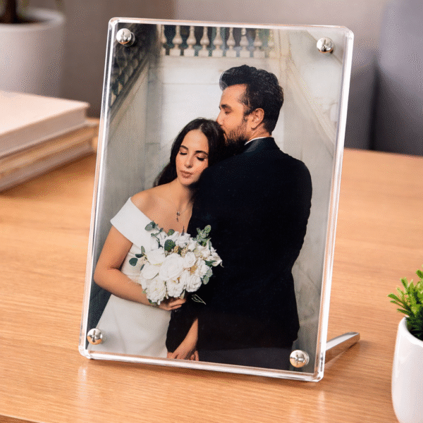 Acrylic Photo Frame 6X 8 size